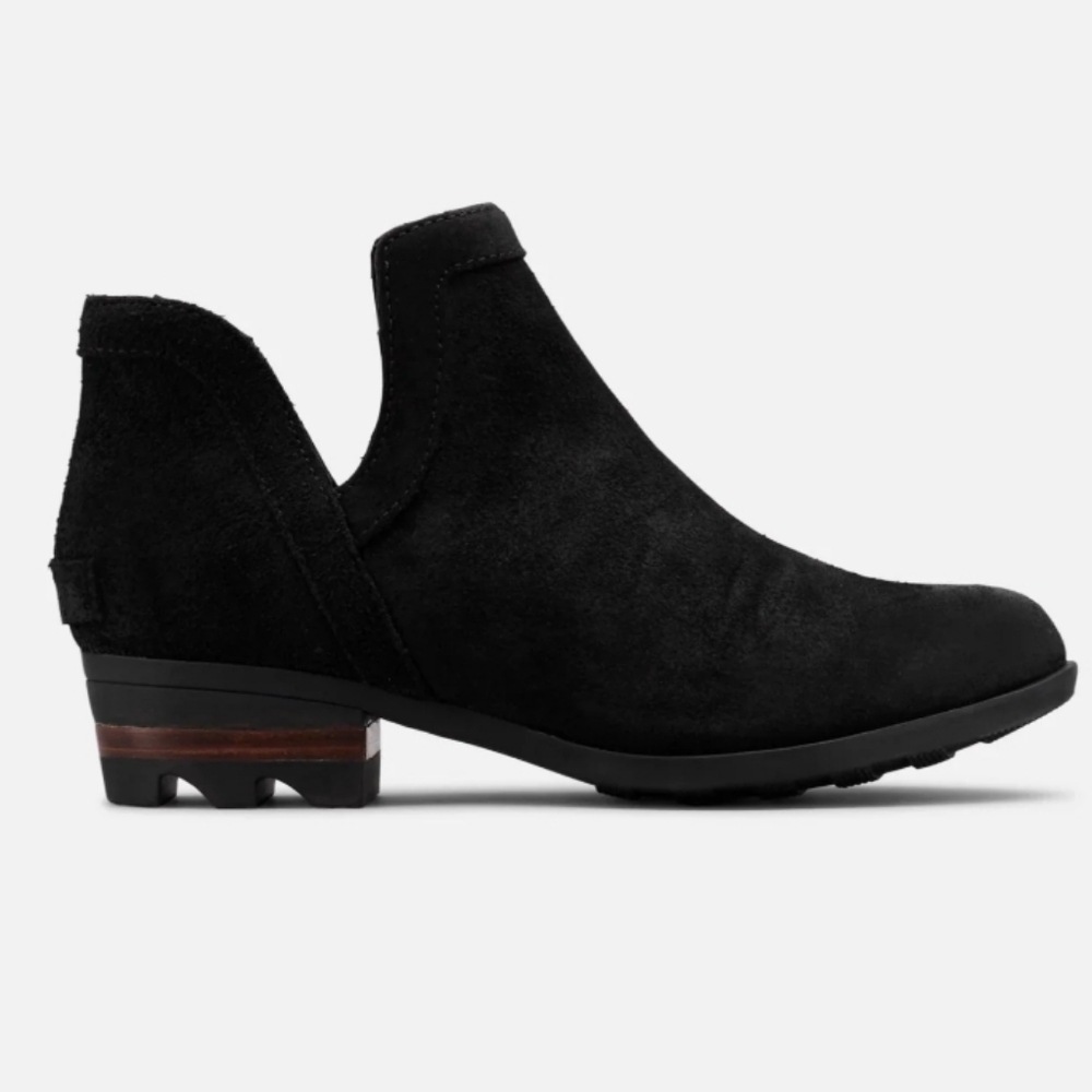Sorel Lola II, Cut Out Bootie, Suede,‎ Rugged, Size 7.5, Black
